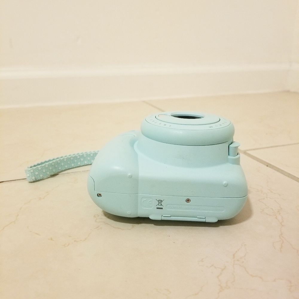 Instamax Mini 9 in Mint Blue & 2 packs of film - Picture 6 of 6